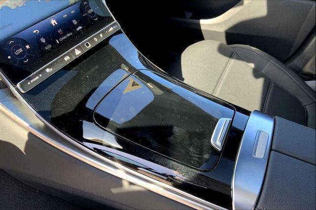 Photo of 2025 Black Mercedes-Benz GLC 300