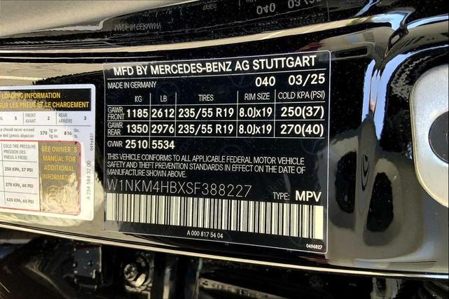 Photo of 2025 Black Mercedes-Benz GLC 300