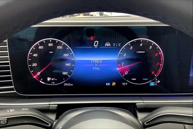 Photo of 2025 Twilight Blue Metallic Mercedes-Benz GLS 450