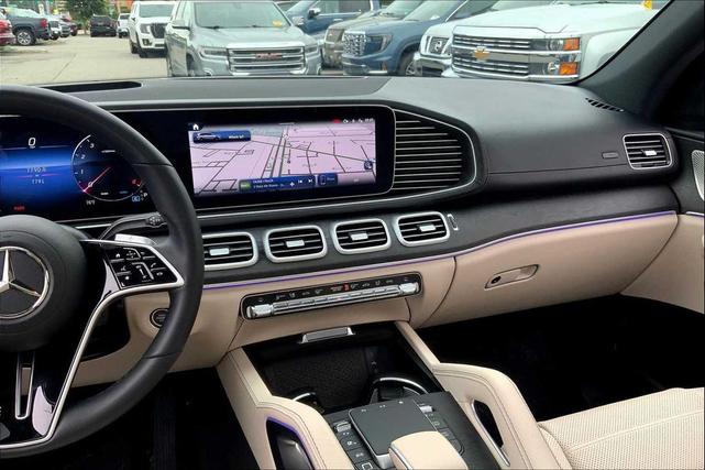 Photo of 2025 Twilight Blue Metallic Mercedes-Benz GLS 450
