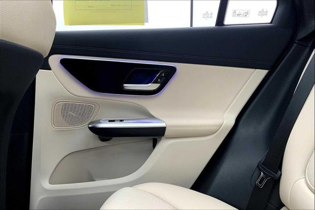 Photo of 2024 Black Mercedes-Benz GLC 300