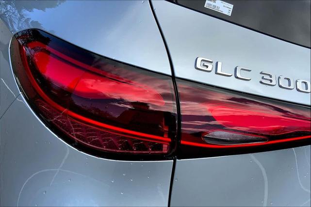 Photo of 2025 Cirrus Silver Metallic Mercedes-Benz GLC 300