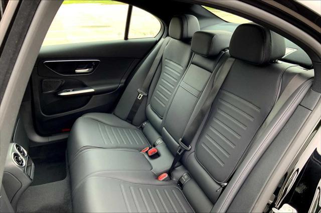 Photo of 2025 040/Black Mercedes-Benz C-Class