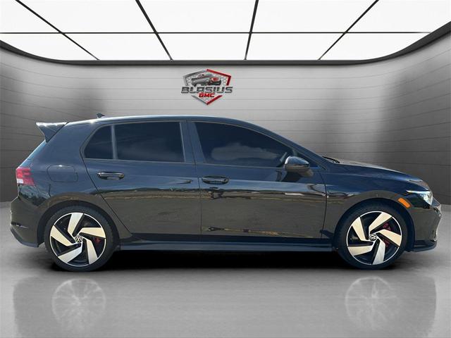 Photo of 2023 Deep Black Pearl Volkswagen Golf GTI