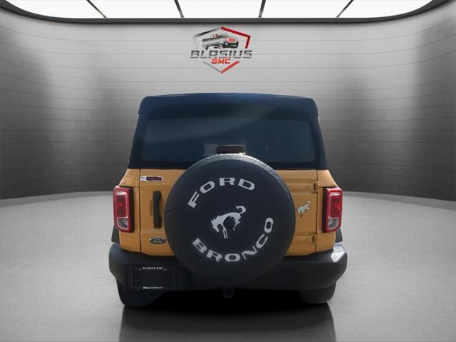 Photo of 2022 Cyber Orange Metallic Tricoat Ford Bronco