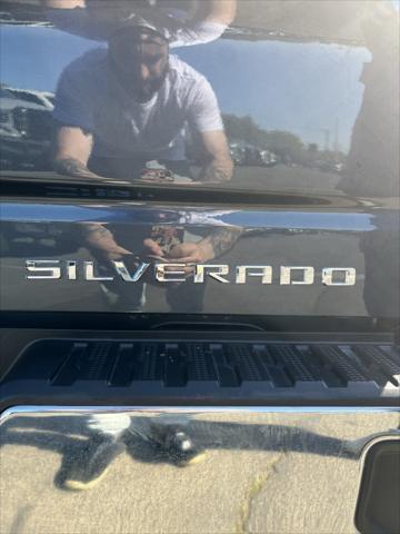 Photo of 2021 Shadow Gray Metallic Chevrolet Silverado 1500