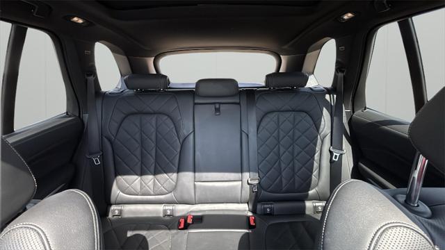 Photo of 2023 Black Sapphire Metallic BMW X5 PHEV