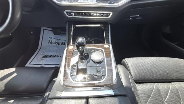 Photo of 2023 Black Sapphire Metallic BMW X5 PHEV