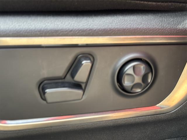 Photo of 2020 Billet Silver Metallic Clearcoat RAM 1500