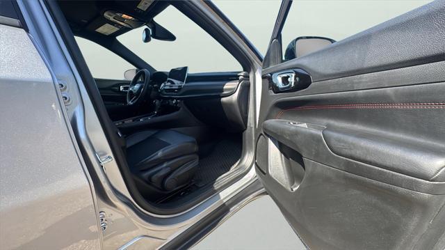 Photo of 2023 Billet Silver Metallic Clearcoat Jeep Compass