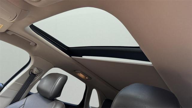 Photo of 2017 Burgundy Lincoln MKC