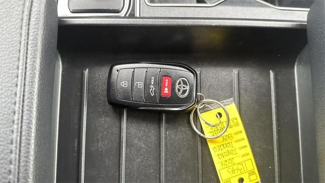 Photo of 2024 Wind Chill Pearl Toyota Tundra Hybrid