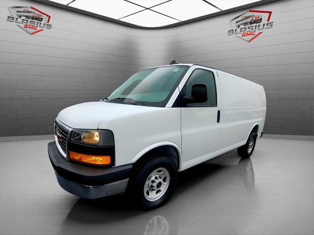 2022 GMC Savana 2500