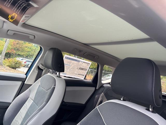 Photo of 2025 Monterey Blue Pearl Volkswagen Taos
