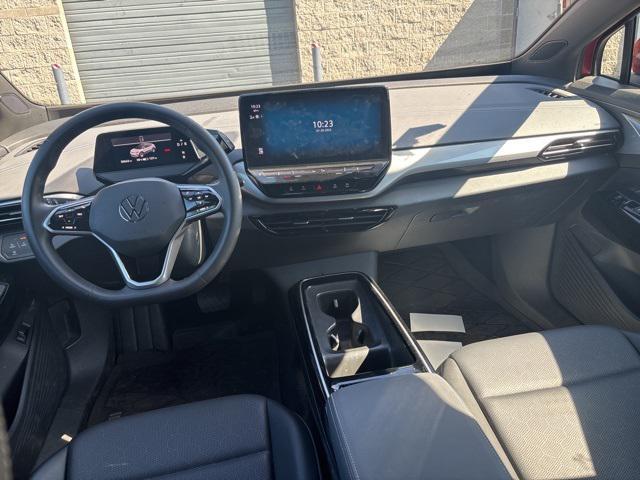 Photo of 2023 Pure Gray Volkswagen ID.4