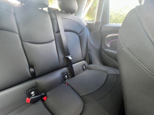 Photo of 2024 Black MINI Hardtop