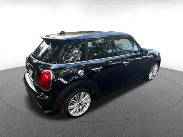 Photo of 2024 Black MINI Hardtop