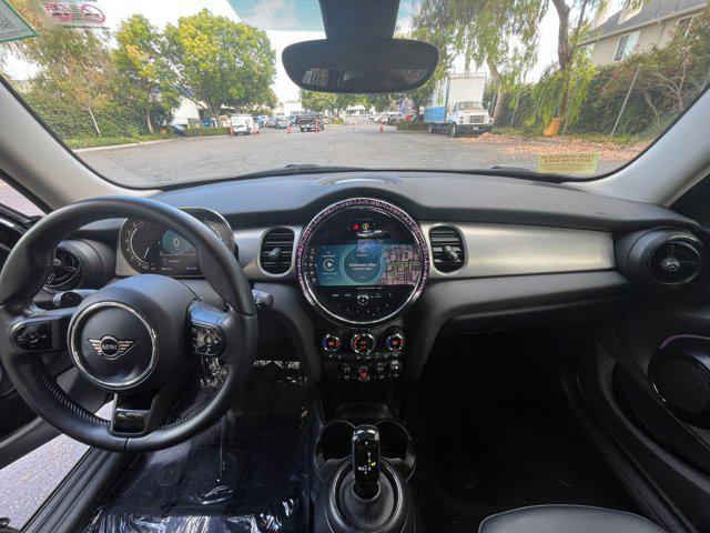 Photo of 2024 Black MINI Hardtop