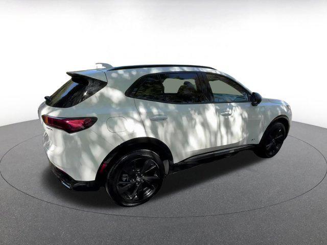 Photo of 2024 Summit White Buick Envision