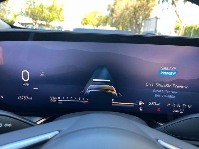 Photo of 2024 Summit White Buick Envision