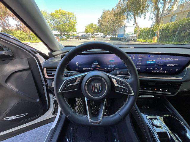Photo of 2024 Summit White Buick Envision