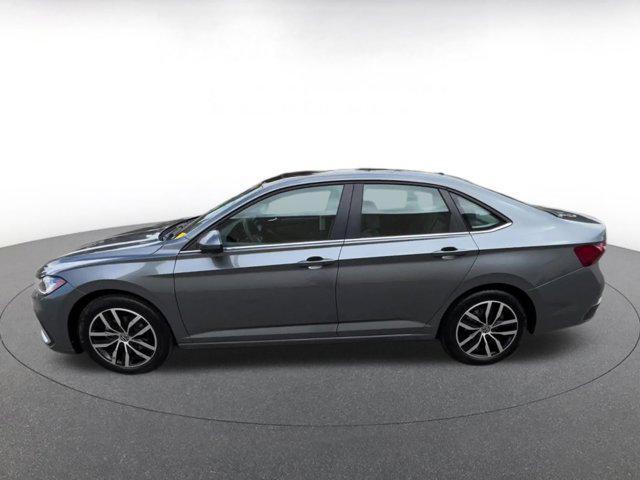 Photo of 2025 Gray Volkswagen Jetta