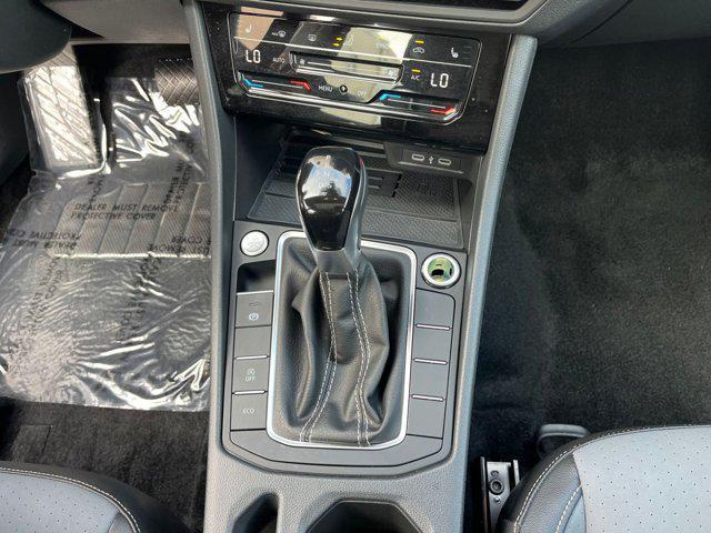 Photo of 2025 Gray Volkswagen Jetta