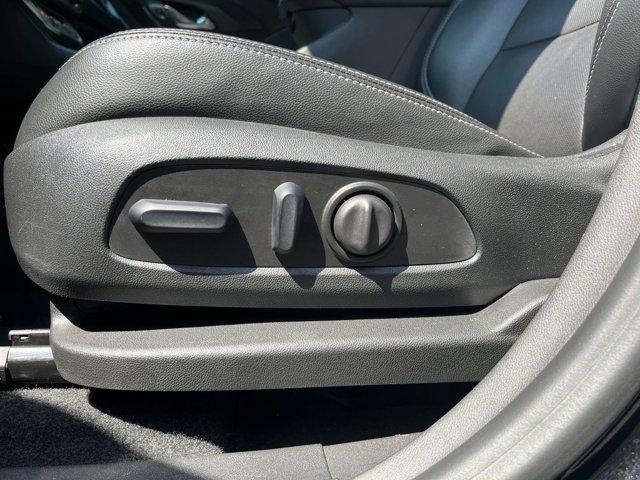 Photo of 2024 Ebony Twilight Metallic GMC Terrain