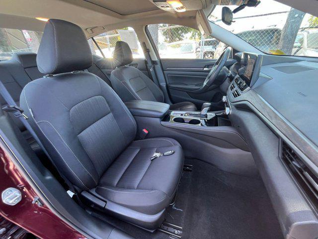 Photo of 2024 Garnet Pearl Metallic Nissan Altima