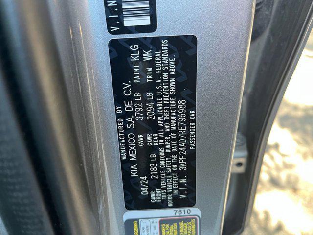 Photo of 2024 Steel Gray Kia Forte