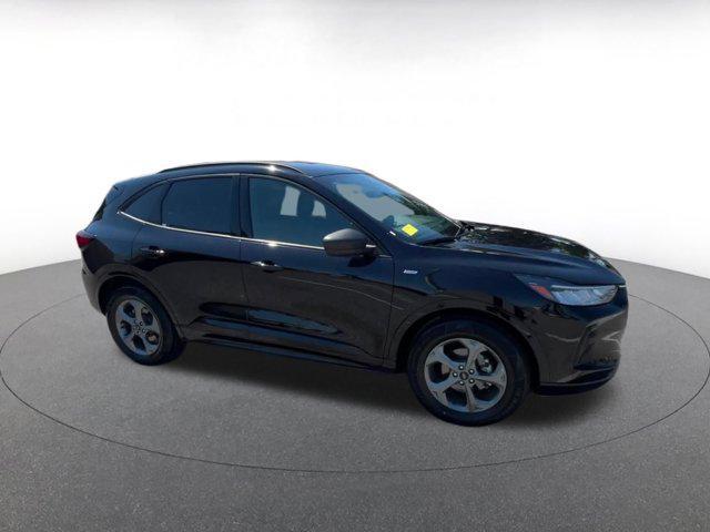 Photo of 2024 Agate Black Metallic Ford Escape