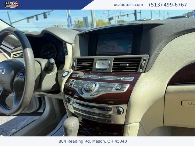 Photo of 2011 Moonlight White INFINITI M37x