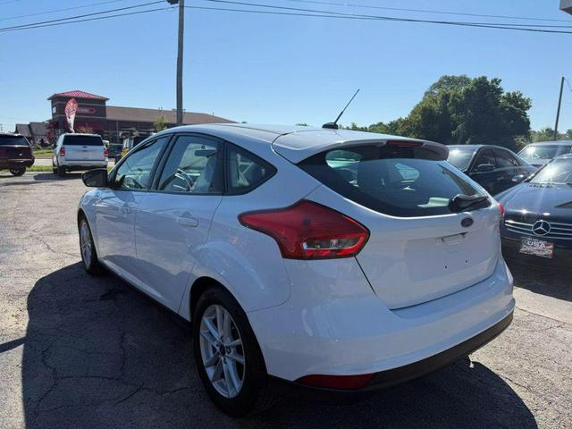 Photo of 2018 Oxford White Ford Focus