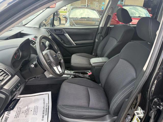 Photo of 2018 Crystal Black Silica Subaru Forester