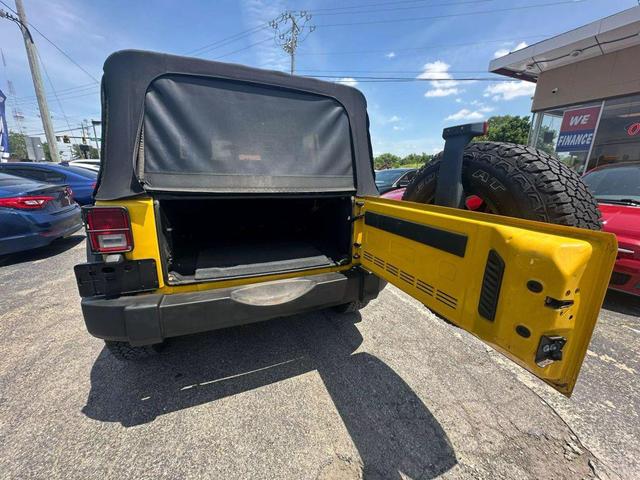 Photo of 2008 Yellow Jeep Wrangler