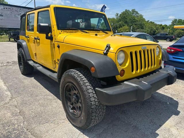 Photo of 2008 Yellow Jeep Wrangler