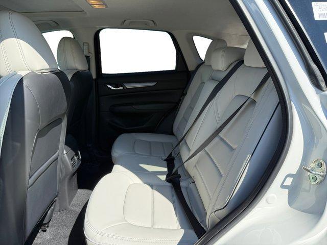 Photo of 2025 Rhodium Mazda CX-5