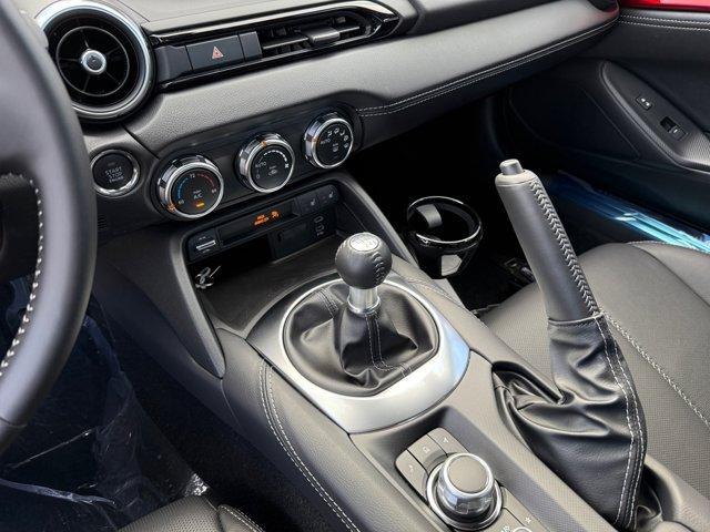 Photo of 2025 Soul Red Crystal Metallic Mazda MX-5 Miata RF
