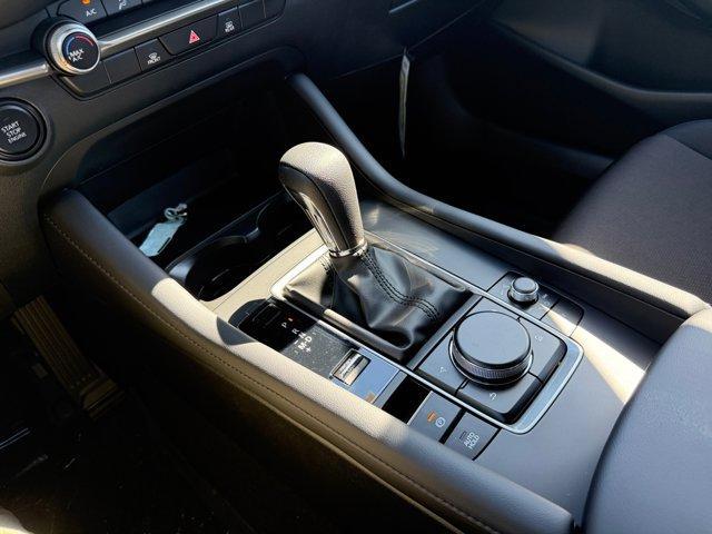 Photo of 2025 Snowflake White Pearl Mazda Mazda3