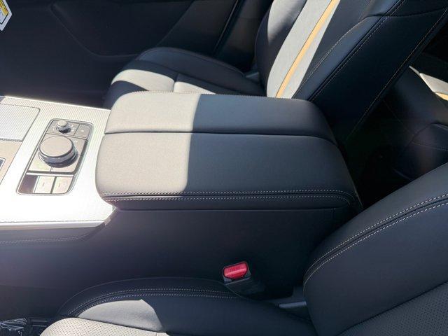 Photo of 2025 Rhodium Mazda CX-90 PHEV