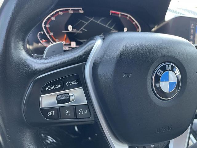 Photo of 2019 Mediterranean Blue Metallic BMW 330