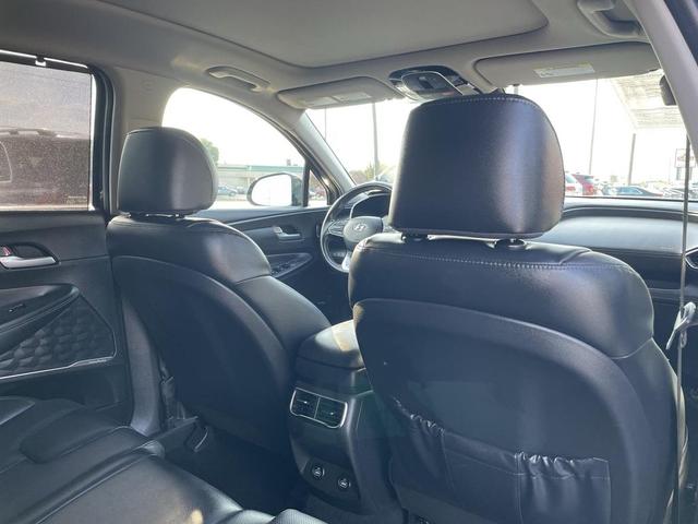 Photo of 2023 Twilight Black Hyundai SANTA FE