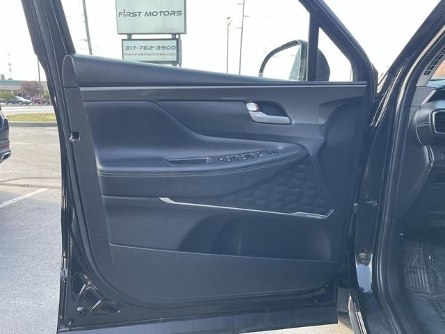 Photo of 2023 Twilight Black Hyundai SANTA FE