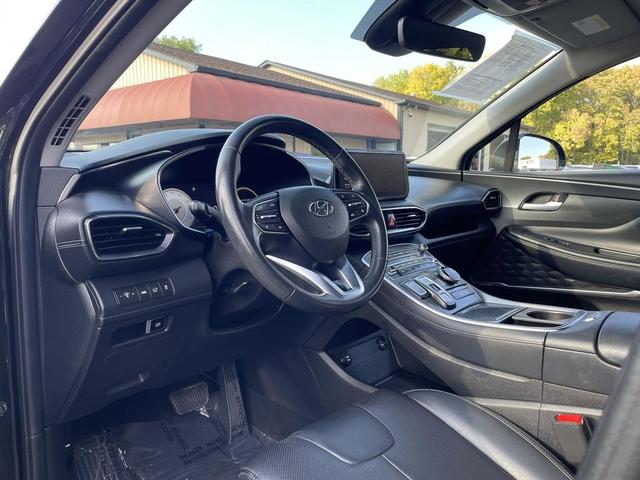 Photo of 2023 Twilight Black Hyundai SANTA FE