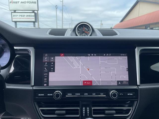 Photo of 2019 Black Porsche Macan