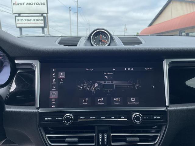 Photo of 2019 Black Porsche Macan