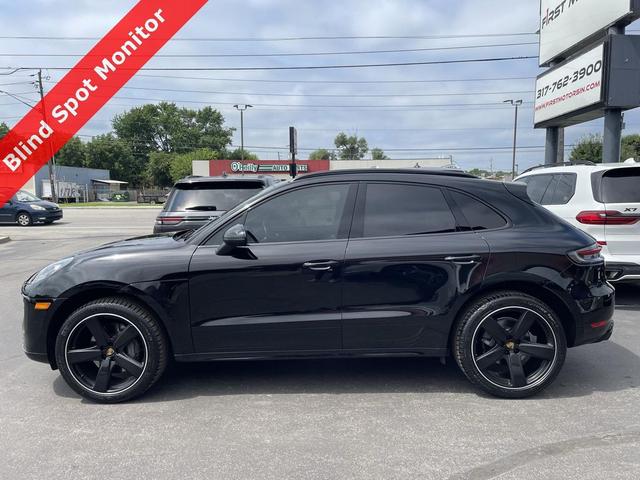 Photo of 2019 Black Porsche Macan