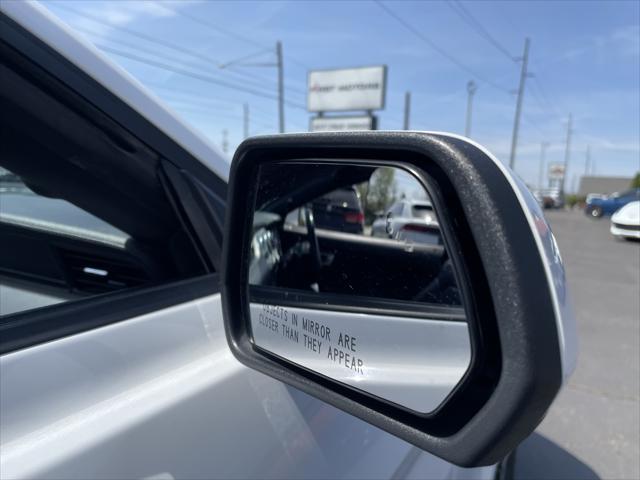 Photo of 2022 Oxford White Ford Mustang
