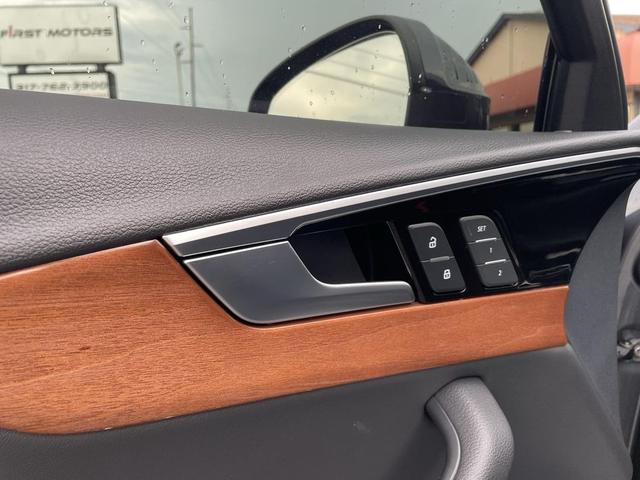 Photo of 2021 Gray Audi A4