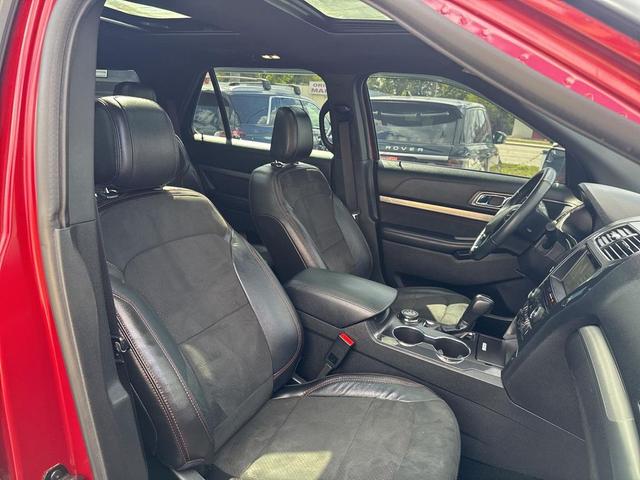 Photo of 2018 Ruby Red Metallic Tinted Clearcoat Ford Explorer